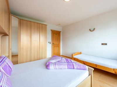 Apartment Welcoming apartment in Stummerberg with terrace - Features photo 32