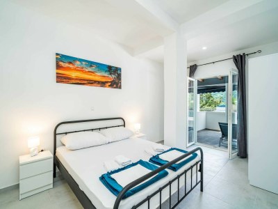 Apartment Hidden Gem Apartment - Two Bedroom Apartment with Terrace and Sea View - Features photo 20