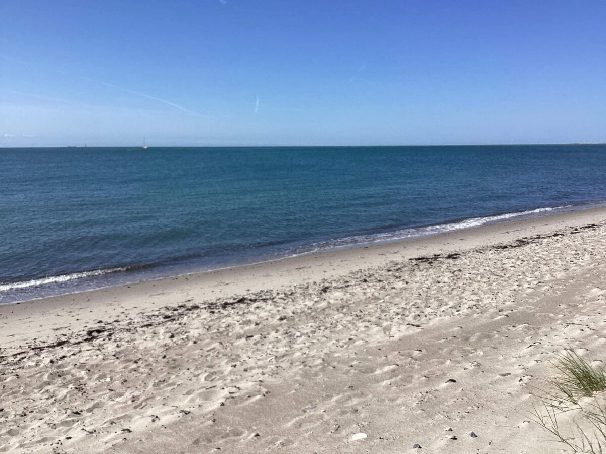 Holiday house Meerblick Charme in Gedser -- By Traum Ferienwohnungen - Outdoor photo 3