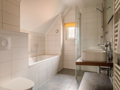 Holiday park Nice villa with veranda 4 km. from Maastricht - Features photo 10