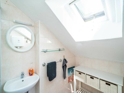 Apartment Rooms Nina - Double room with Sea View - 2 - Features photo 7