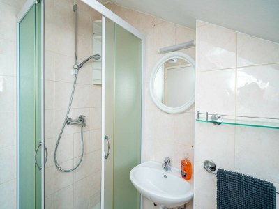 Apartment Rooms Nina - Double room with Sea View - 2 - Features photo 9