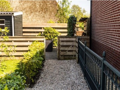 Holiday house Modern Comforts of this home in Paesens - Outdoor photo 6