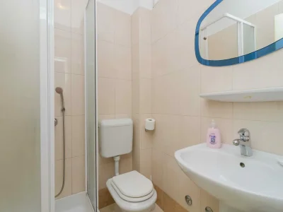 Apartment House Apartments Ariva - Studio Apartment with Balcony (2 Adults) - A2 - Features photo 9