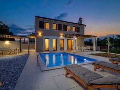 Holiday house Villa Emma in Juršići - Holiday house