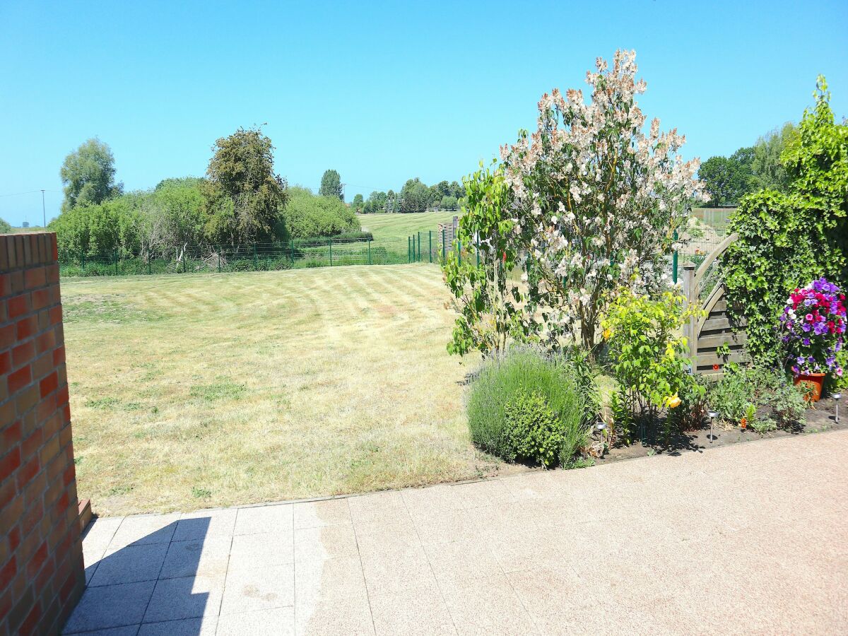 Holiday house Familienfreundlicher Aufenthalt in Alt Bukow - Outdoor photo 2