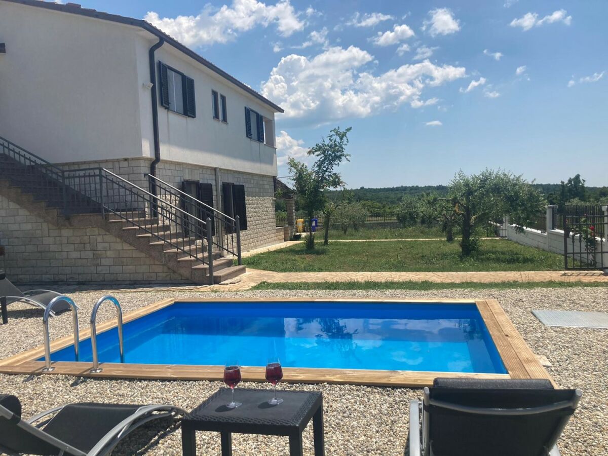 Apartment Casa Cerin with Private Pool