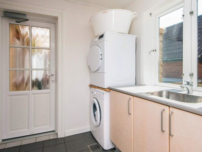 Holiday house 6 person holiday home in Højer - Outdoor photo 7