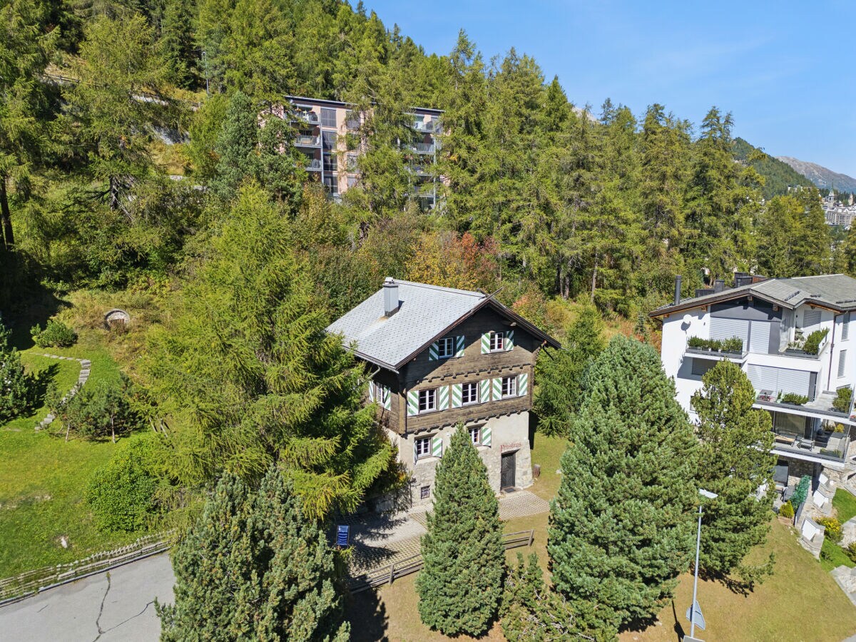 Chalet Chesa Prasüras / - Outdoor photo 3