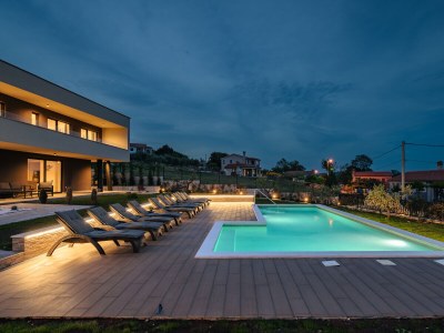 Villa Villa de la Vie with Heated Swimming Pool - Outdoor photo 3