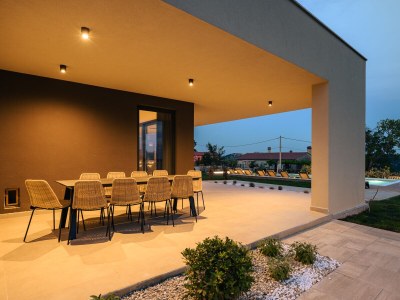 Villa Villa de la Vie with Heated Swimming Pool - Outdoor photo 9