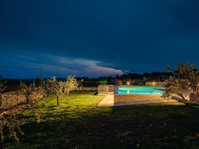 Villa Villa de la Vie with Heated Swimming Pool - Outdoor photo 22