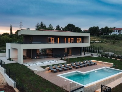 Villa Villa de la Vie with Heated Swimming Pool - Outdoor photo 23