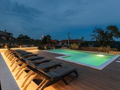 Villa Villa de la Vie with Heated Swimming Pool - Outdoor photo 34