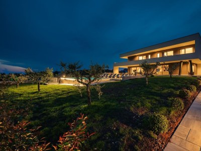 Villa Villa de la Vie with Heated Swimming Pool - Outdoor photo 37