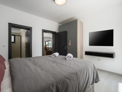 Villa Villa de la Vie with Heated Swimming Pool - Features photo 47