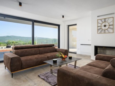 Villa Villa de la Vie with Heated Swimming Pool - Features photo 60