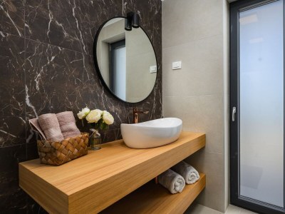 Villa Villa de la Vie with Heated Swimming Pool - Features photo 81