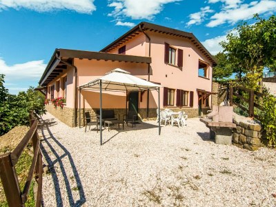 Farmhouse Farmhouse in Apecchio with Pool - Outdoor photo 16