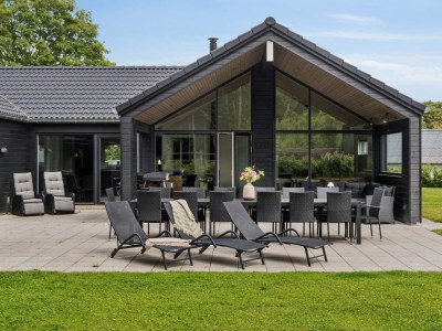 Holiday house Luxurioses Wellness-Retreat -- By Traum Ferienwohnungen - Outdoor photo 4