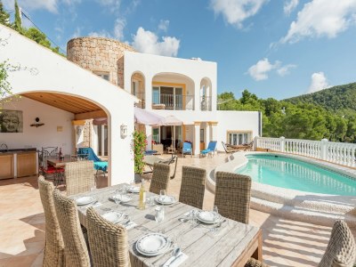 Villa Villa in Cala Llonga near Beach & Ferry Port in Cala Llonga - Villa