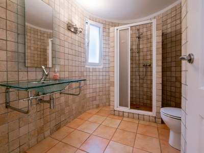 Villa Villa in Cala Llonga near Beach & Ferry Port - Features photo 18