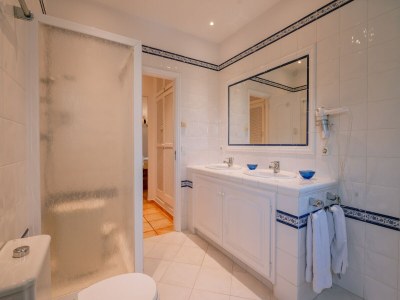 Villa Villa in Cala Llonga near Beach & Ferry Port - Features photo 31