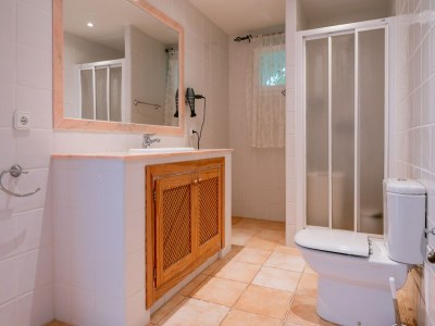 Villa Villa in Cala Llonga near Beach & Ferry Port - Features photo 32