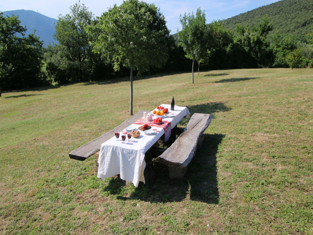 Farmhouse Farmhouse in Casperia with Pool & Scenic Views - Outdoor photo 2