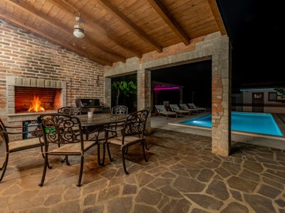 Villa Maestral - Features photo 33