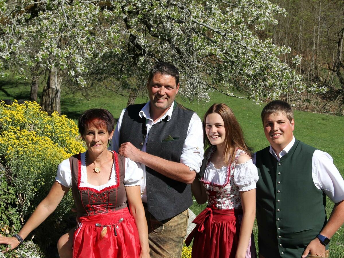 Apartment Alpenglück, Ap./3-4 Schlafräume/Dusche, WC - Outdoor photo 3