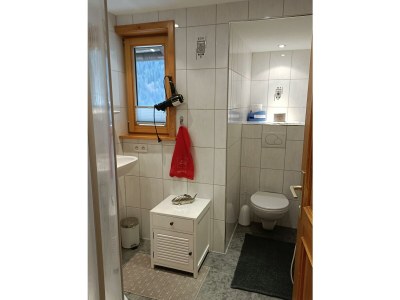 Apartment Alpenglück, Ap./3-4 Schlafräume/Dusche, WC - Features photo 74
