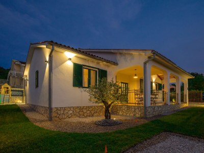 Holiday house Villa E - Outdoor photo 9