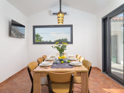 Holiday house Villa E - Features photo 13