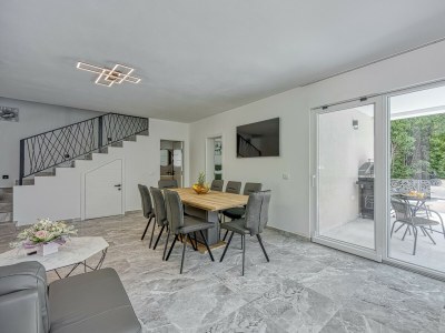 Villa Villa IN with Private Pool - Features photo 14