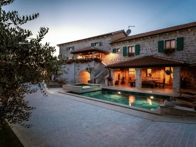 Villa Caterina mit Pool in Sveti Lovrec - Villa