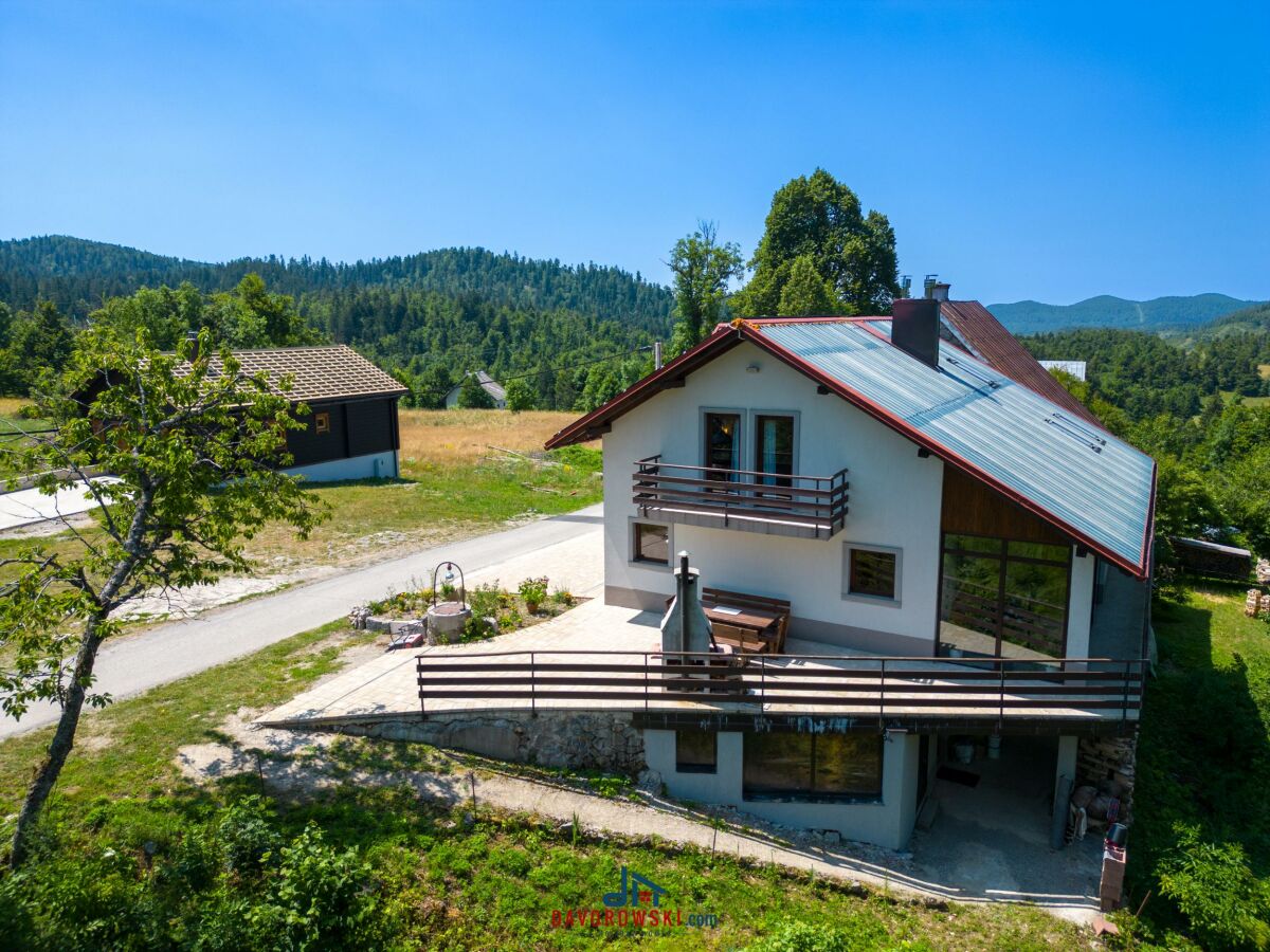Holiday house Mountain Escape with Indoor Pool - Outdoor photo 2