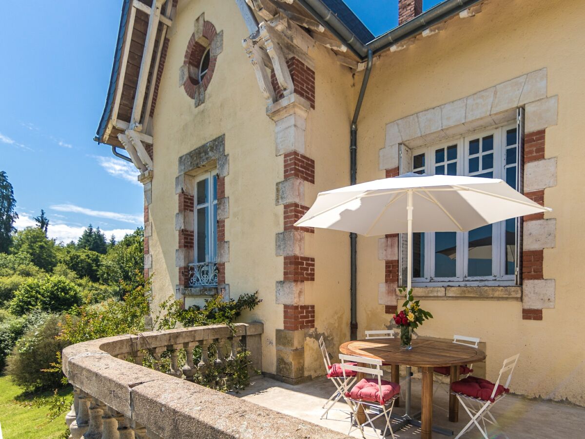 Cottage Stylish Mansion in Savignac - Outdoor photo 4