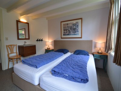 Holiday house Holiday Home in Nieuwvliet near Beach - Features photo 11