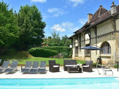 Cottage Elegant Mansion Stay in Belvès - Outdoor photo 8