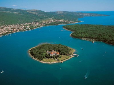 Holiday apartment Dijana - Environment photo 14