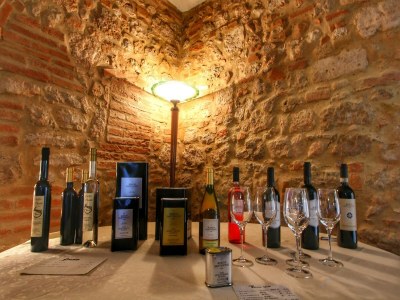 Apartment Sunny Apartment with Pool - Outdoor photo 36