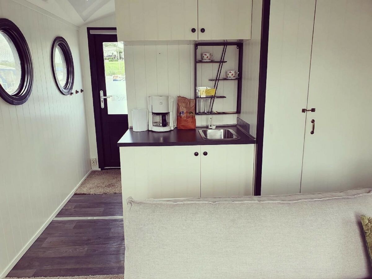 Holiday park Romantic Boathouse Getaway in Lathum - Features photo 3