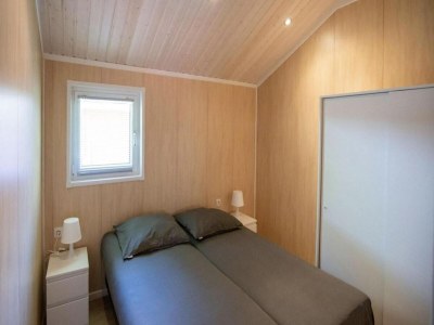 Holiday park Lodge in Brabant mit überdachter Terrasse - Features photo 6