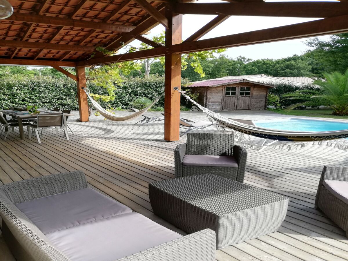 Holiday house Ferienhaus mit Pool - Outdoor photo 4