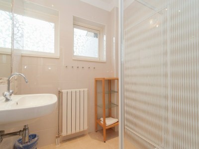 Holiday house Ferienhaus in Bergen nahe Nordseestrand - Features photo 12