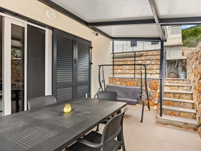 Apartment Crepsa Paradise with Jacuzzi - Couple Getaway - Outdoor photo 8