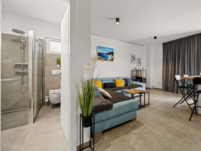 Apartment Crepsa Paradise with Jacuzzi - Couple Getaway - Features photo 20