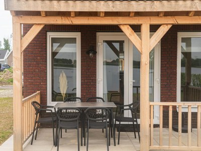 Holiday house Lakeview villa with swimming and fishing pier - Outdoor photo 5