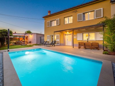 Holiday house Leny in Svetvinčenat - Holiday house